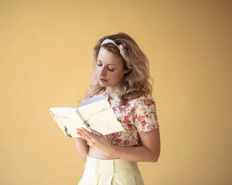 50 Powerful Self Love Journal Prompts to Strengthen Your Worth