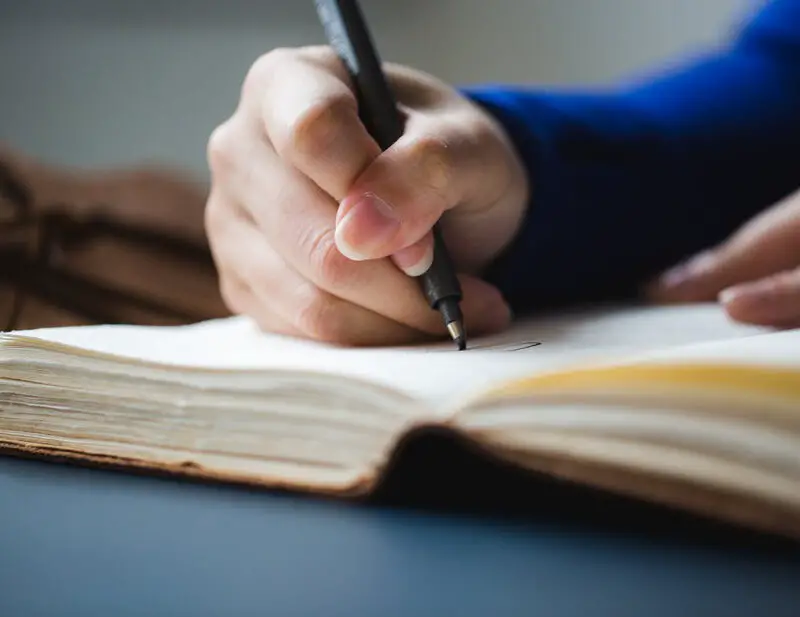 30 Day Journaling Challenge to Build A Habit and Gain Clarity